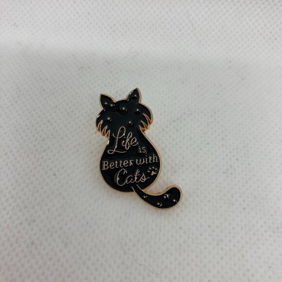 New “Life is better with cats” pin - Picture 1 of 1